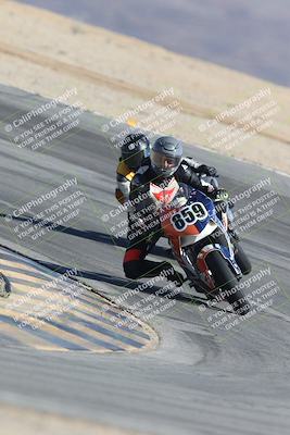 media/Sep-20-2025-Race Pace (Sat) [[d4e1b33f4d]]/Non Verified/Turn 10 (10am)/